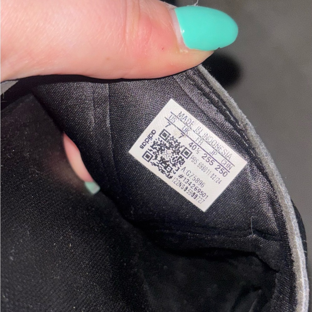 adidas Black Slide Sandals - Picture 3 of 6